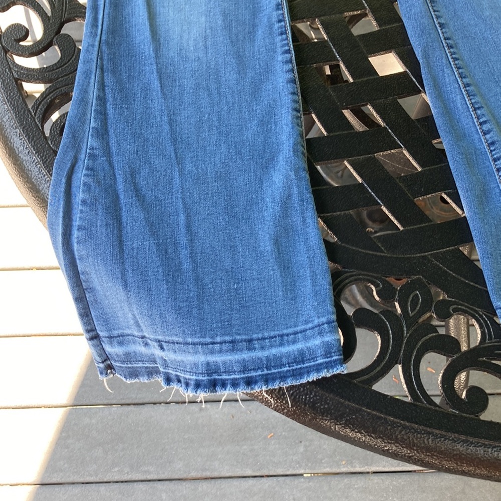 Flare leg jeans - Picture 2 of 5
